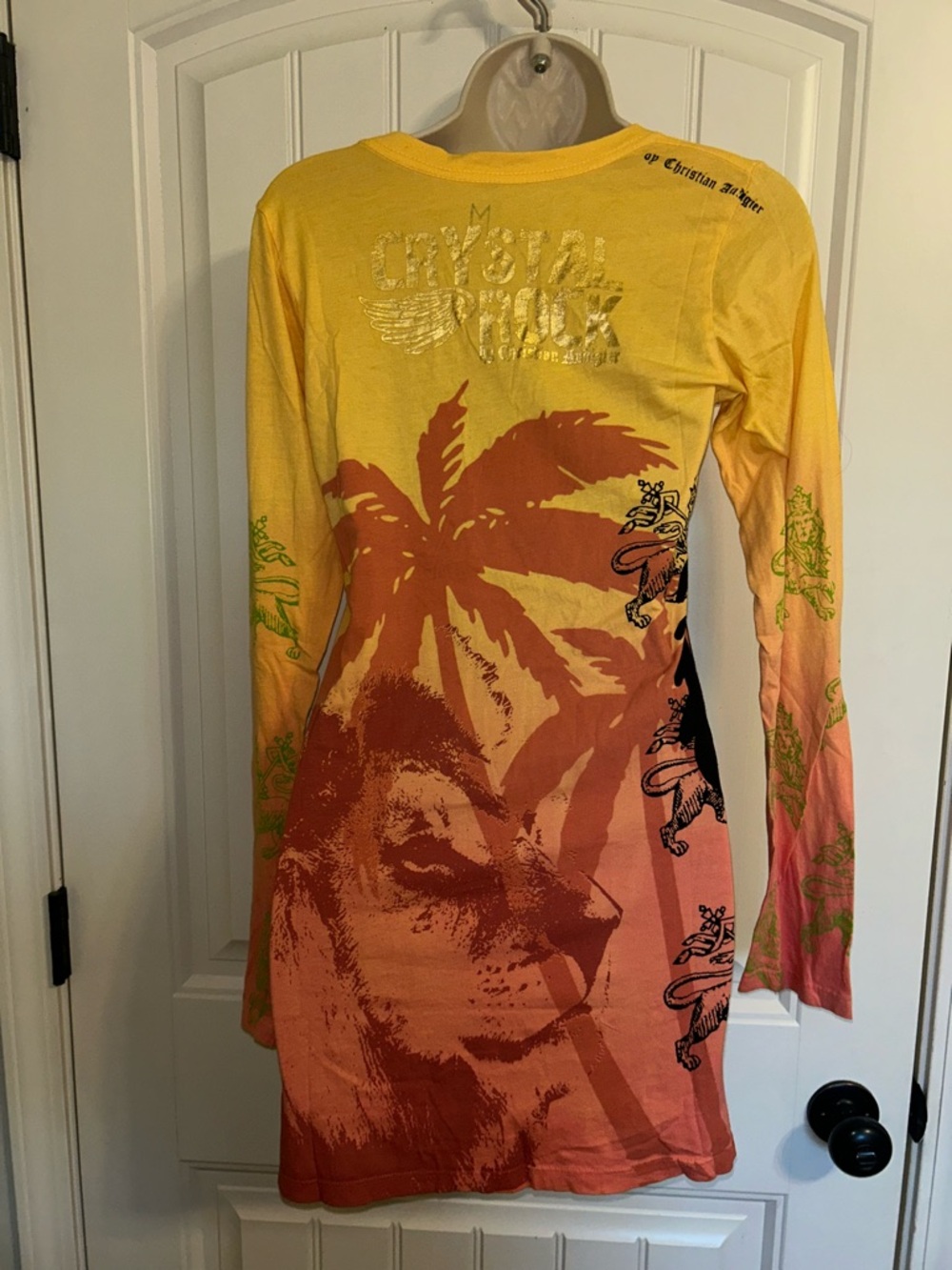 NWT Christian Audgier Crystal Rock Jamaica Peace Graphic Peace Sign Sz M - Picture 7 of 9